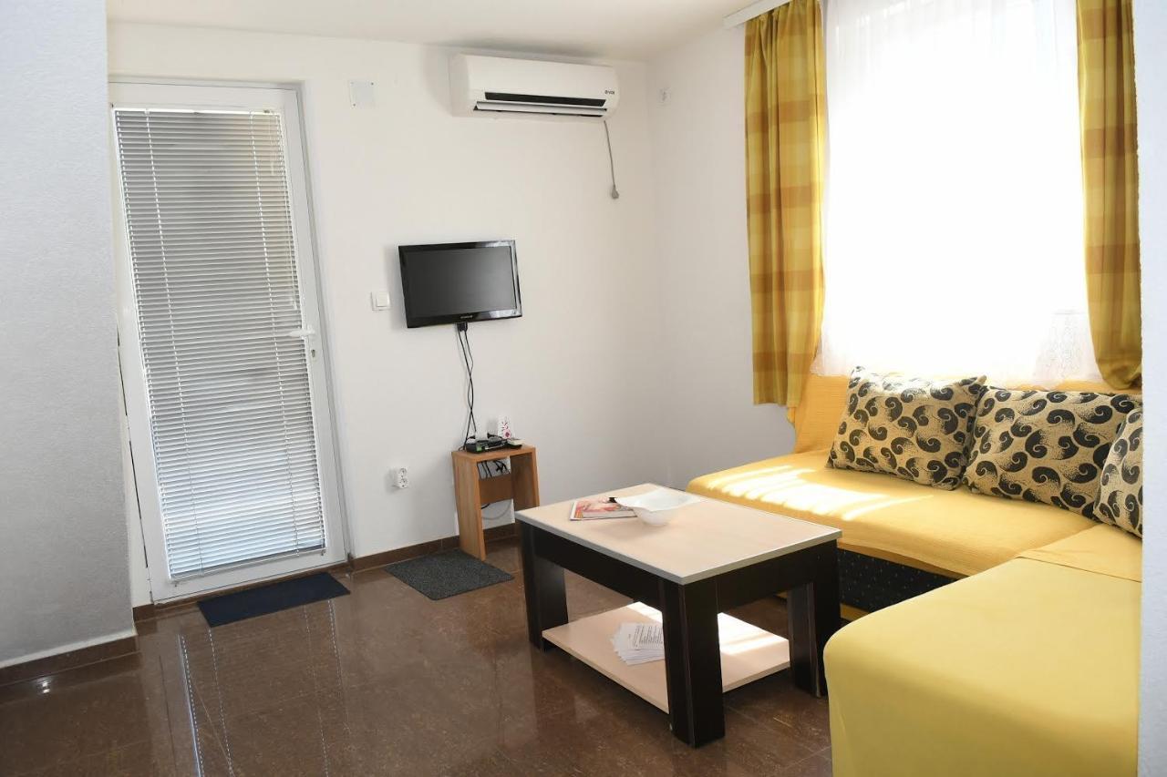 Sobe Alex Apartman Veliko Gradište Kültér fotó